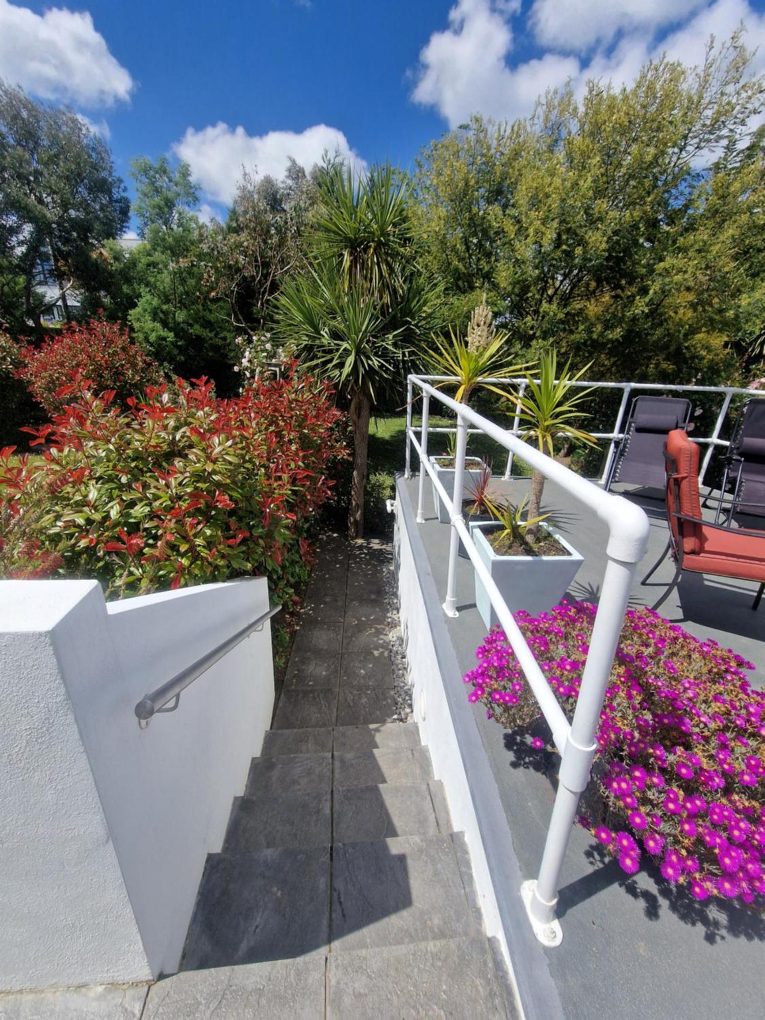 Blue Hills Luxury Apartment, Bay Front With Parking Falmouth Dış mekan fotoğraf